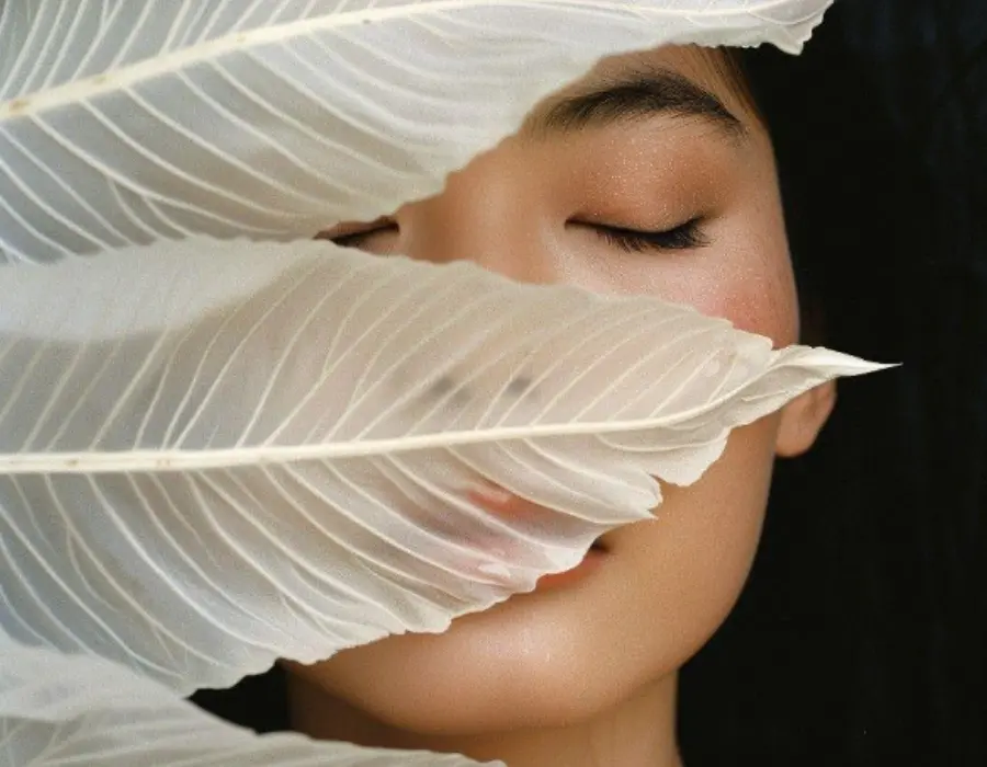 Why your face changes every 5 years and how to treat it correctly